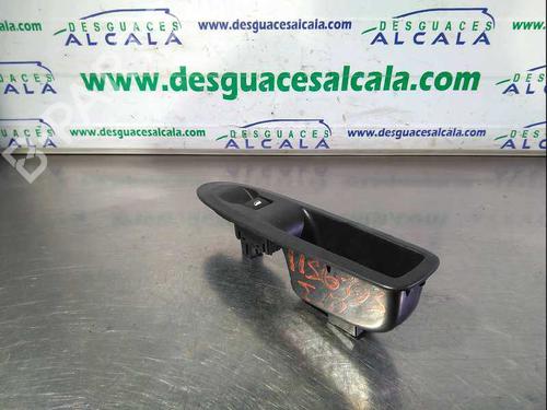 Used Right rear window switch Right rear window switch CITROËN C4 II (NC_) [2009-2026] 10957890 10957890