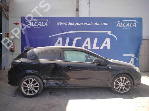OPEL ASTRA H GTC (A04)    1064865
