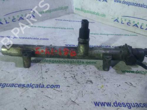 Used Injection rail Injection rail 9986458 9986458
