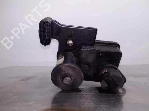 Used Throttle body Throttle body 9996002 9996002