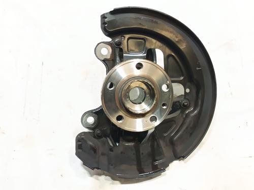 Left front steering knuckle VOLVO S60 II (134) D4 | BP28620832M25 