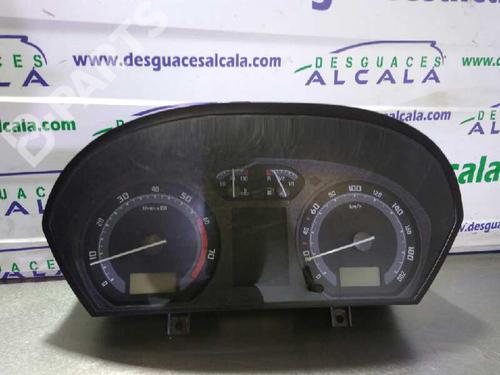 Used Instrument cluster SKODA FABIA I (6Y2) 1.4 16V (75 hp) 10959056