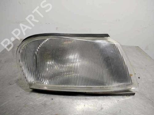 Used Right front indicator Right front indicator OPEL VECTRA B (J96) [1995-2004] 10027834 10027834