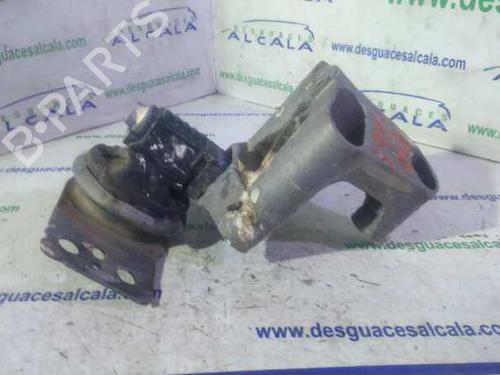 Used Engine mount Engine mount 14352468 14352468