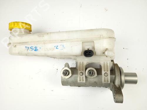 Used Brake master cylinder FIAT DUCATO Van (250_) 120 Multijet 2,3 D (120 hp) 16703873