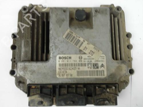 Used Engine control unit (ECU) Engine control unit (ECU) 13474114 13474114