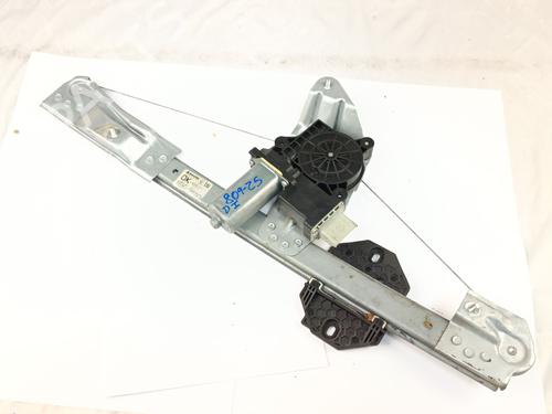 Used Front left window mechanism DACIA SANDERO II TCe 90 (B8M1, B8MA, B8AC) (90 hp) 31010770