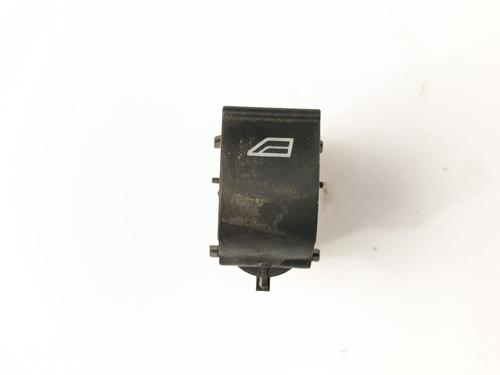 Used Right front window switch FORD TOURNEO COURIER B460 MPV [2014-2026]  32760654