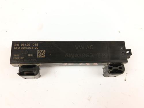 Elektronisk modul SEAT LEON Sportstourer (KL8, KLD) 1.5 eTSI (150 hp) 29156559
