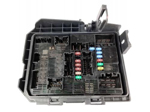 Used Fuse box Fuse box DACIA SANDERO III 1.0 TCe 90 (91 hp) 19922391 19922391