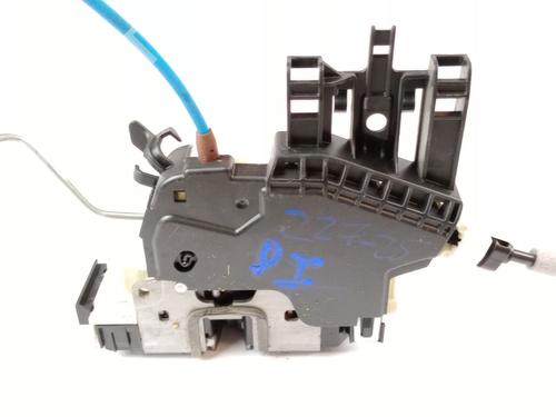 Front left lock MERCEDES-BENZ GLA-CLASS (X156) GLA 200 CDI / d (156.908) | BP25934176C98 