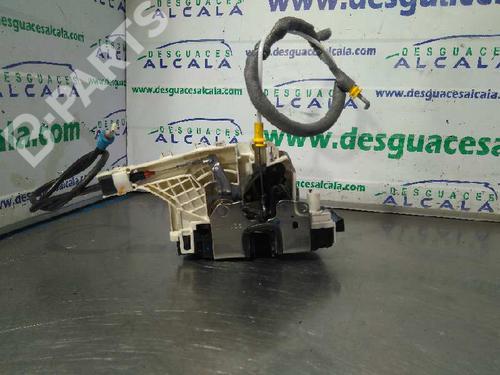 Used Front right lock VW CRAFTER 30-50 Van (2E_) 2.0 TDI (163 hp) 10958590