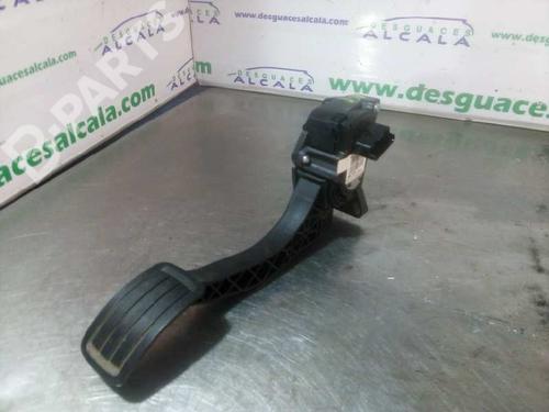 pedal-citroen-c4-picasso-ii-16-bluehdi-120-9674829780-6-pines-2013-10751763 main image