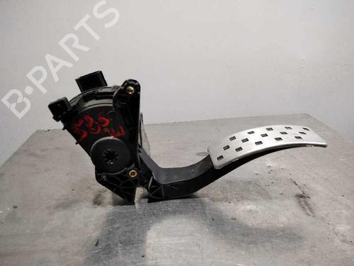 Used Pedal Pedal RENAULT CLIO IV (BH_) 1.6 RS Trophy (BHJ4, BHJ6) (220 hp) 10093225 10093225
