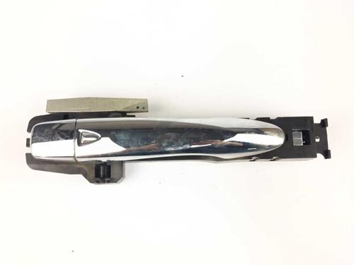 Used Front right exterior door handle Front right exterior door handle 37174817 37174817