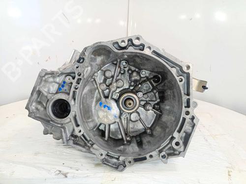 Used Gearbox Gearbox TOYOTA YARIS (_P13_) 1.5 (NSP131_) (112 hp) 39268832 39268832