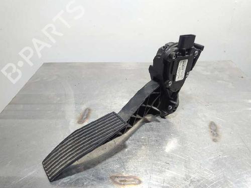 Used Pedal Pedal 10752751 10752751