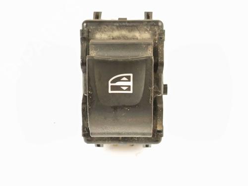 Used Left rear window switch Left rear window switch DACIA DUSTER (HS_) 1.2 TCe 125 4x4 (125 hp) 29125628 29125628
