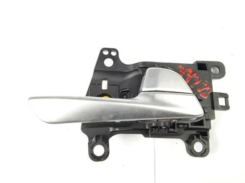 Used Front right interior door handle Front right interior door handle 16723797 16723797