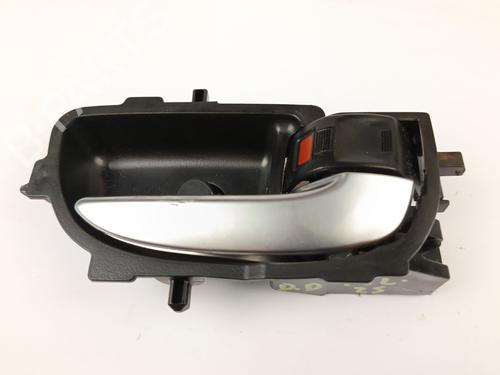 Used Front right interior door handle TOYOTA YARIS (_P13_) 1.5 Hybrid (NHP130_, NHP130) (101 hp) 28514861