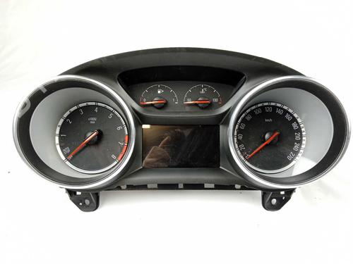 Used Instrument cluster Instrument cluster 10747660 10747660