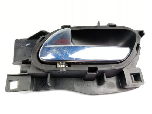 Used Front left interior door handle CITROËN C4 I (LC_) 1.6 HDi (109 hp) 17834555