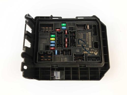 Used Fuse box Fuse box 36998027 36998027
