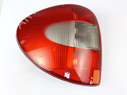 Used Left taillight CHRYSLER VOYAGER IV (RG, RS) 2.5 CRD (141 hp) 32720205