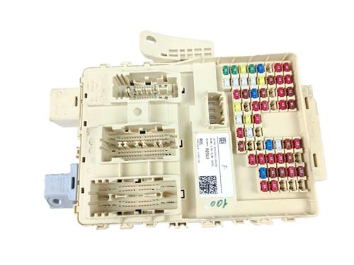 Used Fuse box Fuse box KIA SPORTAGE V (NQ5) 1.6 T-GDI MHEV (160 hp) 40611620 40611620