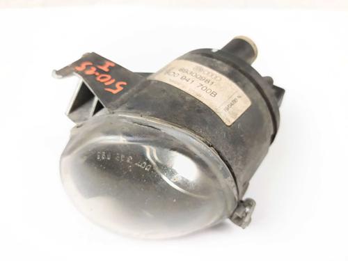 left-front-fog-light-audi-a4-b5-8d2-1994-1995-1996-1997-1998-1999-2000-2001-28690167 main image