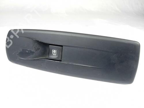 Used Right front window switch Right front window switch 12127417 12127417