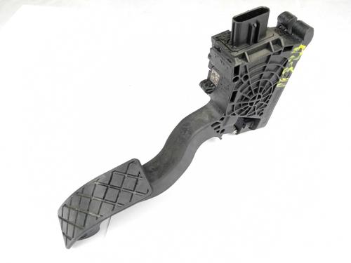 pedal-seat-arona-kj7-kjp-2q1723503-2017-12071611 main image