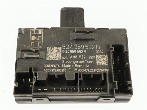 Elektronisk modul SEAT LEON (5F1) 2.0 TDI (150 hp) 30103811