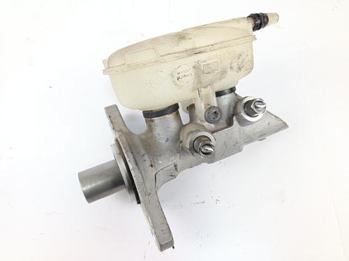 Used Brake master cylinder RENAULT SCÉNIC III (JZ0/1_) 1.2 TCe (JZ16) (132 hp) 30835594