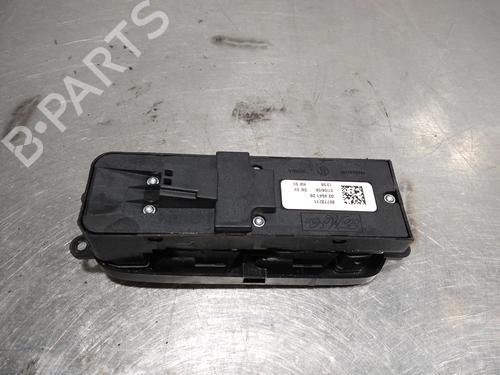 Left front window switch VOLVO S40 II (544) 2.0 D | BP9983838I27 - Image 2