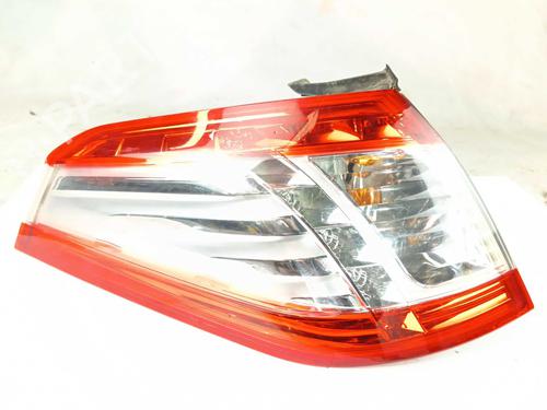 left-taillight-peugeot-508-sw-i-8e_-2010-2011-2012-2013-2014-2015-2016-2017-2018-30487559 main image