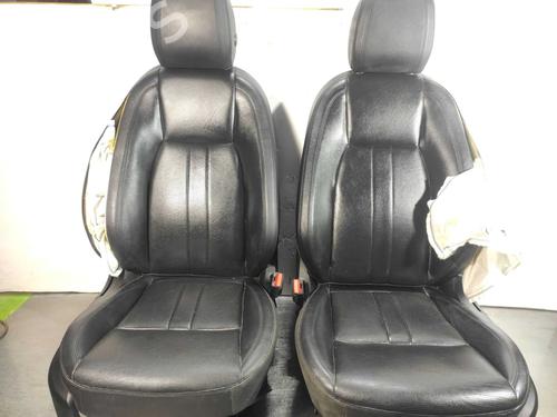 Used Seats set Seats set 11937664 11937664