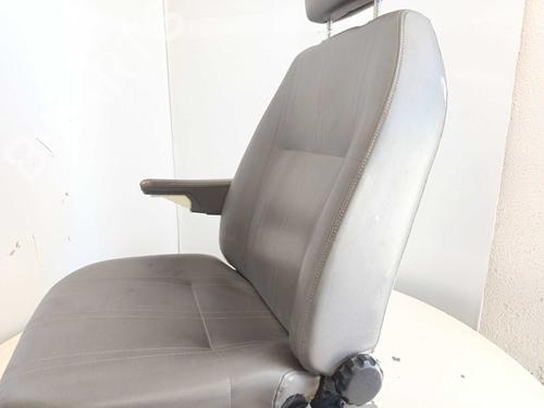 Left front seat FORD TRANSIT Platform/Chassis (FM_ _, FN_ _) 2.0 DI (F_E_, F_F_) | BP34544857C15  - Image 8