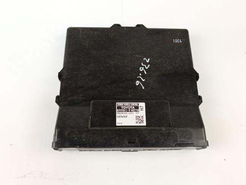 Used Electronic module Electronic module TOYOTA C-HR (_X1_) 1.8 Hybrid (ZYX10_, ZYX11_) (98 hp) 33977925 33977925