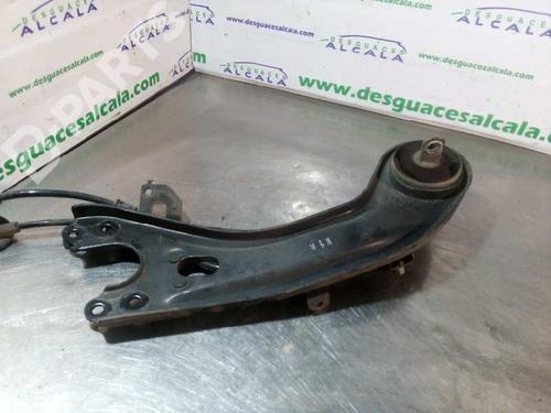 Right rear suspension arm HYUNDAI i40 I (VF)  | BP10929835M15 