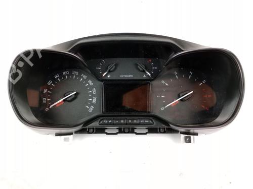 Used Instrument cluster CITROËN C3 III (SX) 1.2 PURETECH 82 (82 hp) 28514784