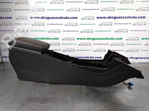Used Armrest / Center console MERCEDES-BENZ A-CLASS (W176) A 200 CDI / d (176.008) (136 hp) 9994833