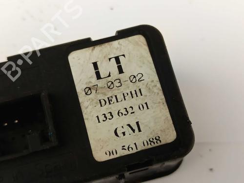 Left front window switch OPEL ZAFIRA A MPV (T98) 2.0 DTI 16V (F75) | BP27624517I27 - Image 3