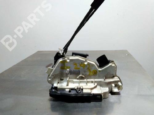 Used Front left lock VW SCIROCCO III (137, 138) 2.0 TDI (140 hp) 10752467