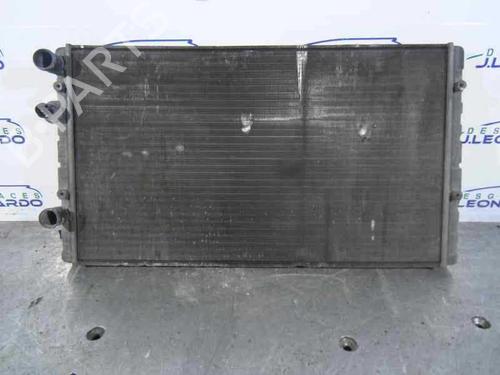 Used Water radiator Water radiator 11247512 11247512