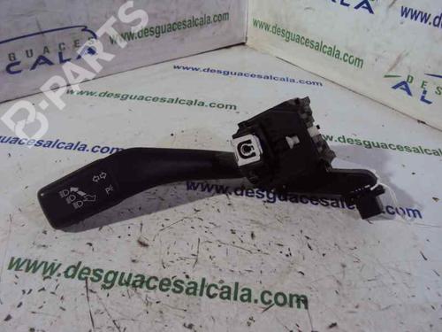 Used Headlight switch SEAT LEON (1P1) [2005-2013]  10027264