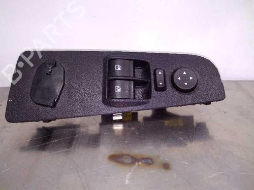 Used Left front window switch Left front window switch FIAT BRAVO II (198_) 1.6 D Multijet (198AXH1B) (105 hp) 9996018 9996018