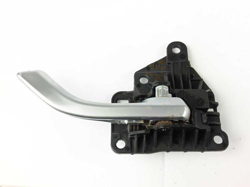 Used Rear right interior door handle Rear right interior door handle HYUNDAI i30 (PDE, PD, PDEN) 1.6 CRDi (116 hp) 33054379 33054379