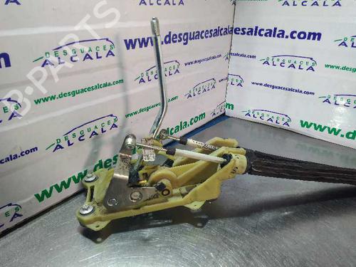 manual-gearbox-selector-ford-focus-ii-da_-hcp-dp-2004-2005-2006-2007-2008-2009-2010-2011-2012-2013-10957335 main image