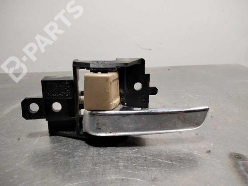 Used Front left interior door handle MITSUBISHI OUTLANDER III (GG_W, GF_W, ZJ, ZL, ZK) 2.2 Di-D (GF6W) (150 hp) 10143074